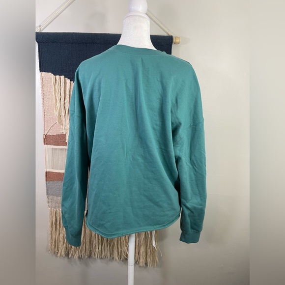 5 for 25 Disney Micky and Friends Teal Graphic Long Sleeves Crop Sweatshirt L - Picture 3 of 4